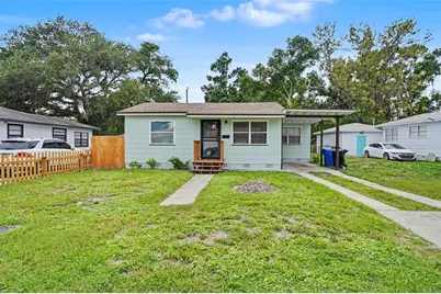 2311 35th Street S, Saint Petersburg, FL 33711 - Photo 1