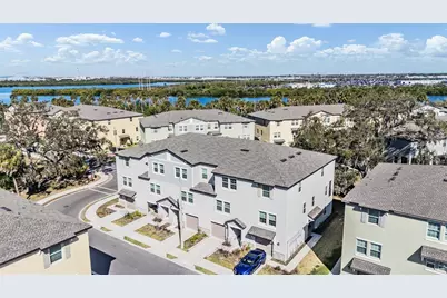 4607 Tuscan Loon Drive, Tampa, FL 33619 - Photo 2
