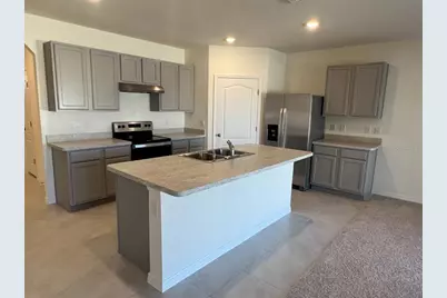 528 Boardwalk Avenue, Haines City, FL 33844 - Photo 4