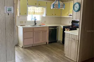 3212 W Tiki Dr, Holiday, FL 34691 - Photo 12