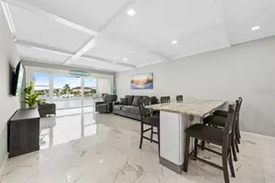 6061 2nd St E, Saint Petersburg, FL 33706 - Photo 18