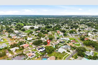 8805 Kenwood Road, Seminole, FL 33777 - Photo 42