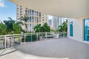 180 Beach Dr NE, Saint Petersburg, FL 33701 - Photo 26