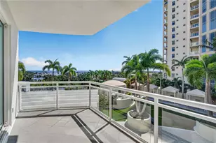 180 Beach Dr NE, Saint Petersburg, FL 33701 - Photo 8
