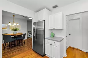 3021 15th St N, Saint Petersburg, FL 33704 - Photo 18
