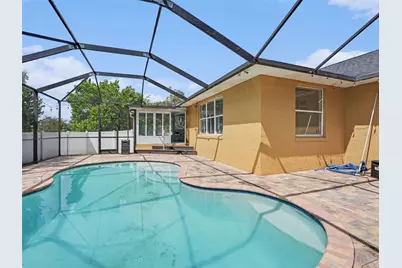 808 Chamberlain Loop, Lake Wales, FL 33853 - Photo 2