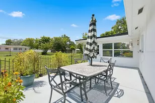 920 Lake Forest Rd, Clearwater, FL 33765 - Photo 32