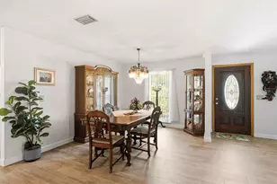 920 Lake Forest Rd, Clearwater, FL 33765 - Photo 8
