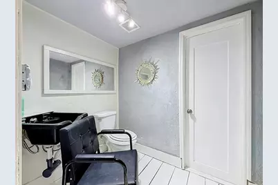 4831 Fairfield Avenue S, Saint Petersburg, FL 33711 - Photo 10