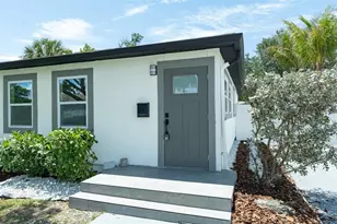 116 85th Ave N, Saint Petersburg, FL 33702 - Photo 4