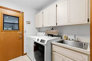 1056 Eniswood Pkwy, Palm Harbor, FL 34683 - Photo 32