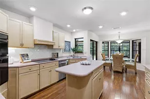 1056 Eniswood Pkwy, Palm Harbor, FL 34683 - Photo 10