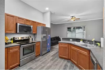 11326 Laurel Brook Court, Riverview, FL 33569 - Photo 4