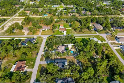 11225 Flower Avenue, Weeki Wachee, FL 34613 - Photo 56