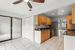5990 Terrace Park Dr N, Saint Petersburg, FL 33709 - Photo 16