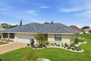 1915 W Del Webb Blvd, Sun City Center, FL 33573 - Photo 2