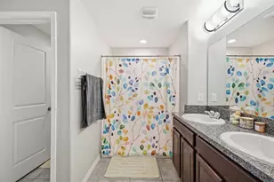 6830 Blue Moon Wy, Sun City Center, FL 33573 - Photo 12