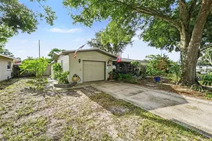 11255 109th Way, Largo, FL 33778 - Photo 1
