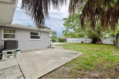 7073 S Shore Drive S, Saint Petersburg, FL 33707 - Photo 34