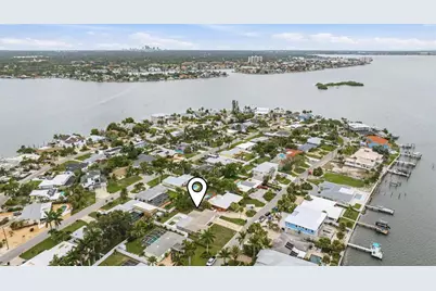 7073 S Shore Drive S, Saint Petersburg, FL 33707 - Photo 38