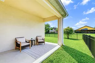 4749 Rolling Green Dr, Wesley Chapel, FL 33543 - Photo 30