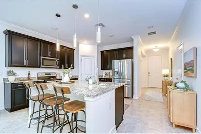 4749 Rolling Green Drive, Wesley Chapel, FL 33543 - Photo 4