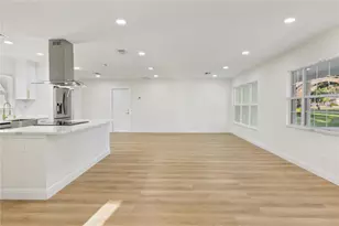 1732 Lakeview Rd, Clearwater, FL 33756 - Photo 8
