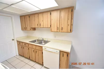 409 Big Cedar Way #B, Brandon, FL 33510 - Photo 14