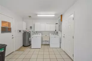 14144 87th Ave, Seminole, FL 33776 - Photo 32