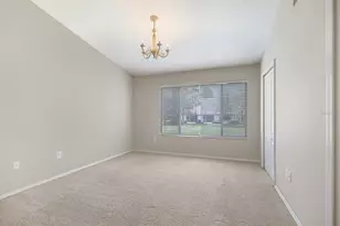 2403 Lake Woodberry Cir, Brandon, FL 33510 - Photo 8