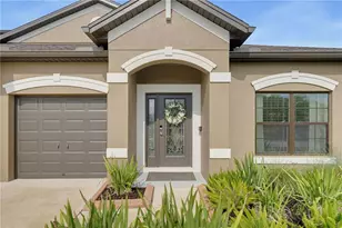 7903 Lago Mist Wy, Wesley Chapel, FL 33545 - Photo 2
