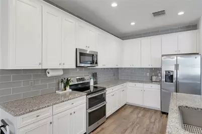 7903 Lago Mist Way, Wesley Chapel, FL 33545 - Photo 24