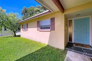 1622 Dale Cir S, Dunedin, FL 34698 - Photo 6
