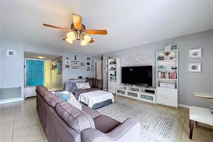 1622 Dale Cir S, Dunedin, FL 34698 - Photo 10