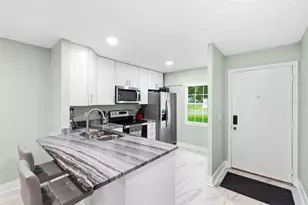 4651 Lake Villa Dr, Clearwater, FL 33762 - Photo 4