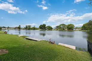 2044 Pamela Dr, Holiday, FL 34690 - Photo 2