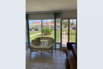 4313 Tahitian Gardens Circle Circle #B, Holiday, FL 34691 - Photo 4