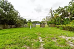 1329 Woodbine St, Clearwater, FL 33755 - Photo 20