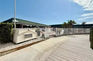 7150 N Tamiami Trl, Sarasota, FL 34243 - Photo 36