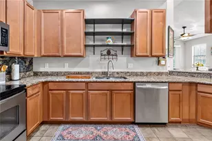 8218 Caponata Blvd, Seminole, FL 33777 - Photo 16
