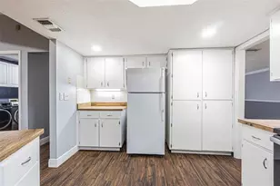 9217 Kingsridge Dr, Temple Terrace, FL 33637 - Photo 22