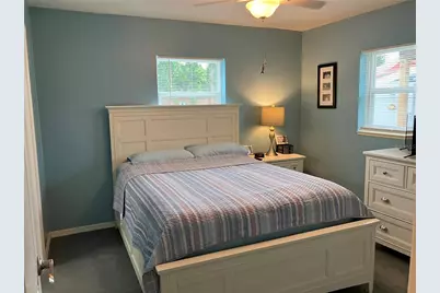 968 62nd Place S, Saint Petersburg, FL 33705 - Photo 10