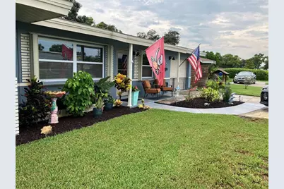 968 62nd Place S, Saint Petersburg, FL 33705 - Photo 6