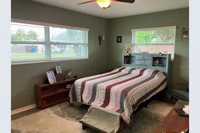 968 62nd Place S, Saint Petersburg, FL 33705 - Photo 18