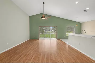 9407 Cypress Harbor Drive, Gibsonton, FL 33534 - Photo 6