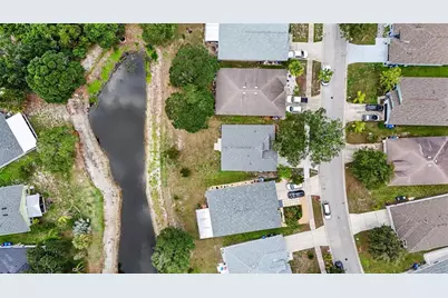 9407 Cypress Harbor Drive, Gibsonton, FL 33534 - Photo 38