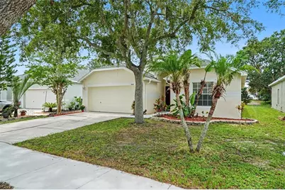 9407 Cypress Harbor Drive, Gibsonton, FL 33534 - Photo 2