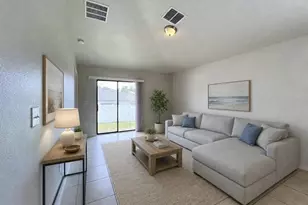 36095 Carriage Pine Ct, Zephyrhills, FL 33541 - Photo 10