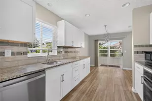 2222 Mayfield Palms Ln, Sun City Center, FL 33573 - Photo 14
