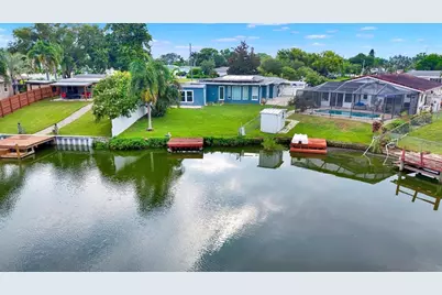 5995 Blossom Lake Drive, Seminole, FL 33772 - Photo 20